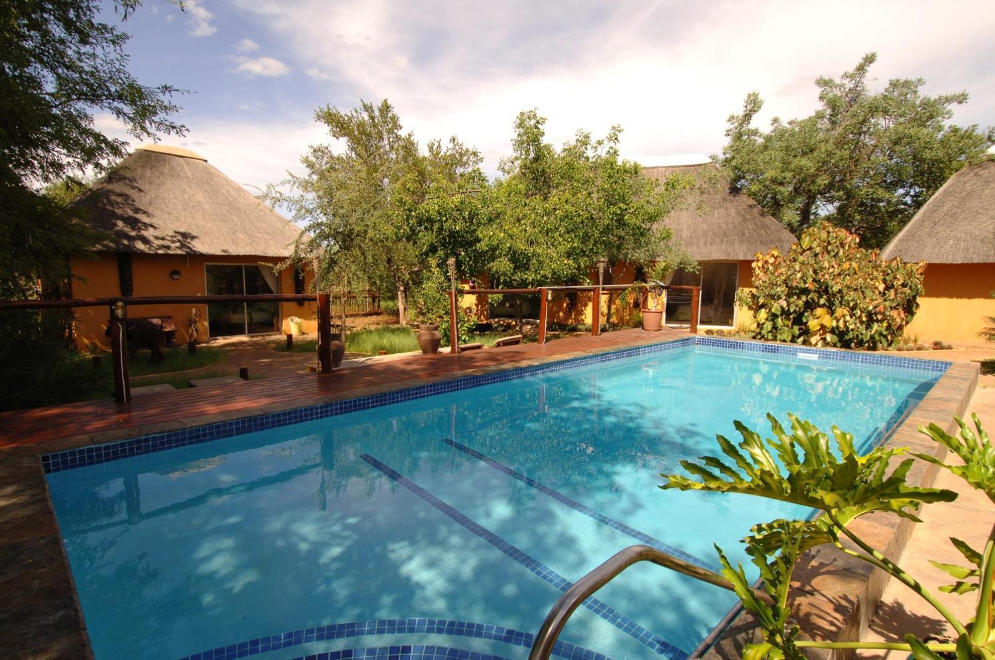 פאלאבורווה Normann Safari Bush Lodge מראה חיצוני תמונה