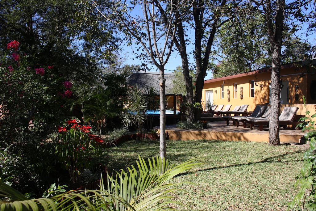 פאלאבורווה Normann Safari Bush Lodge מראה חיצוני תמונה